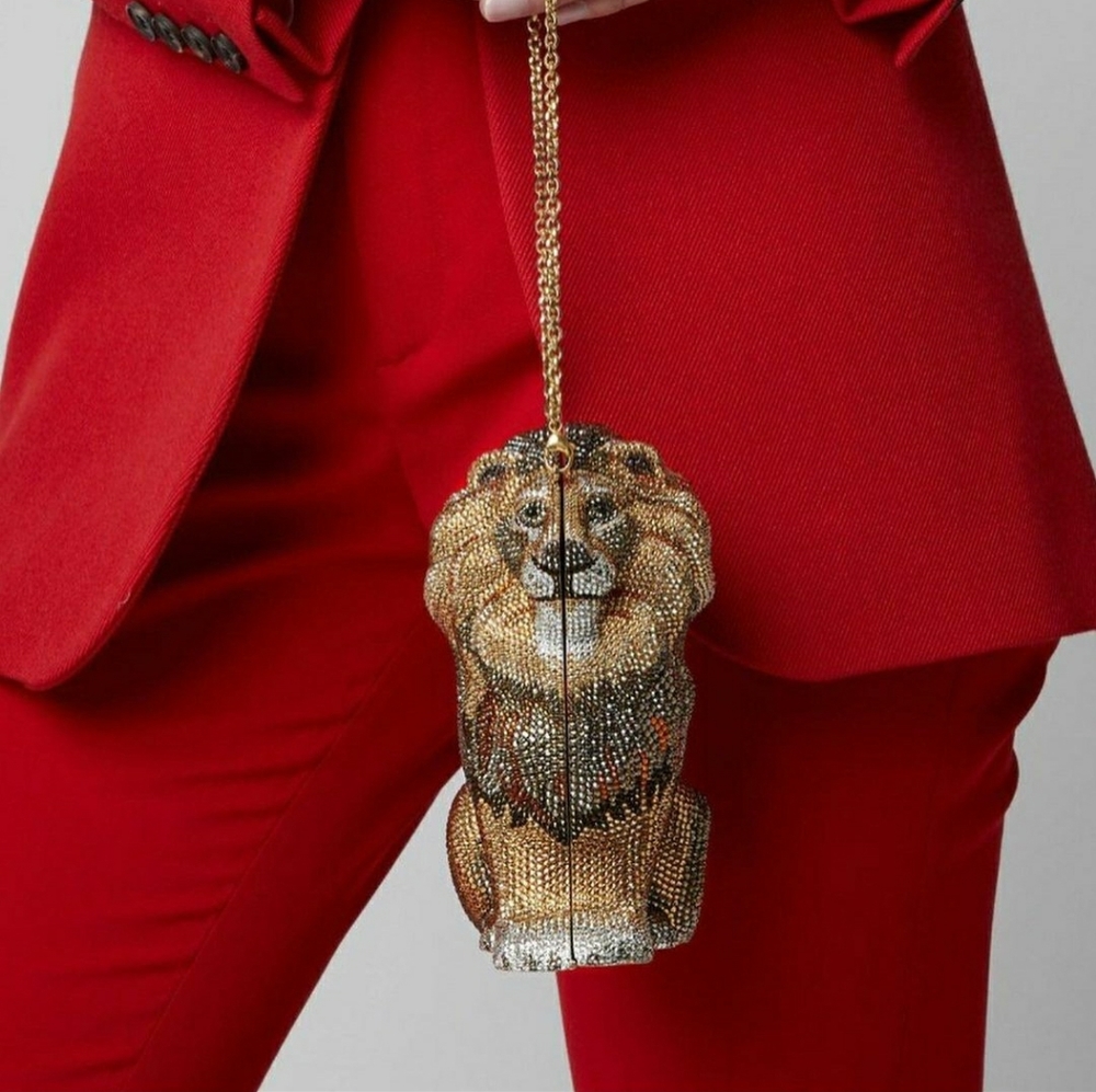 Lion Rhinestone Lady Clutch - Picture 4 of 4